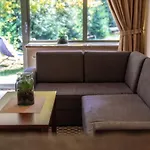 Отель Murowanica